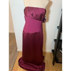 Davids bridal bridesmaid dress/made of honor/mother of the bride color sangaria